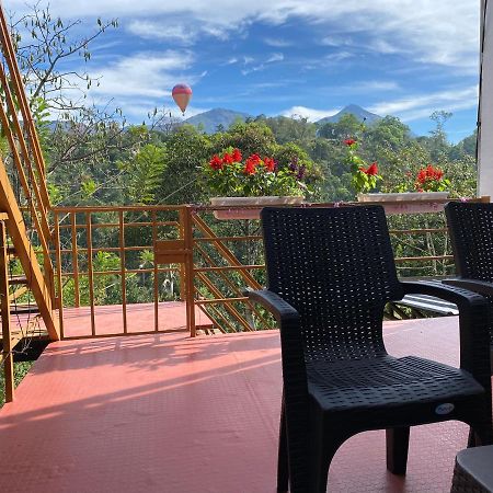 Munnar Bnb Bed & Breakfast Exterior photo